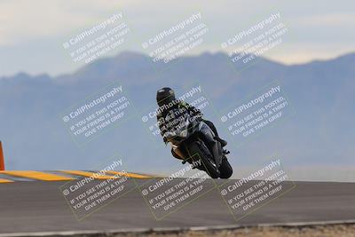 media/Sep-11-2022-SoCal Trackdays (Sun) [[81b7e951af]]/Turn 9 (930am)/